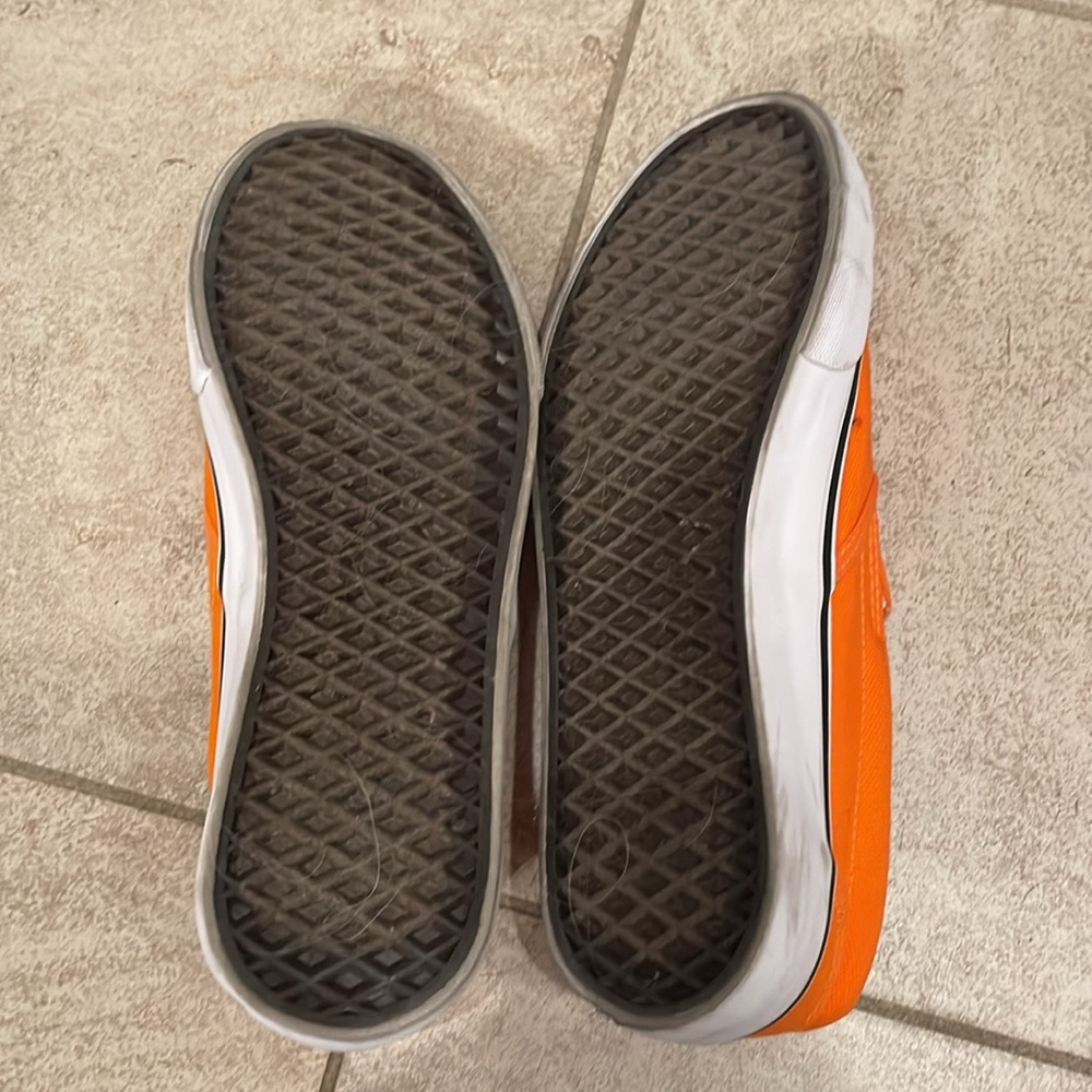Orange sneakers - Picture 3 of 5